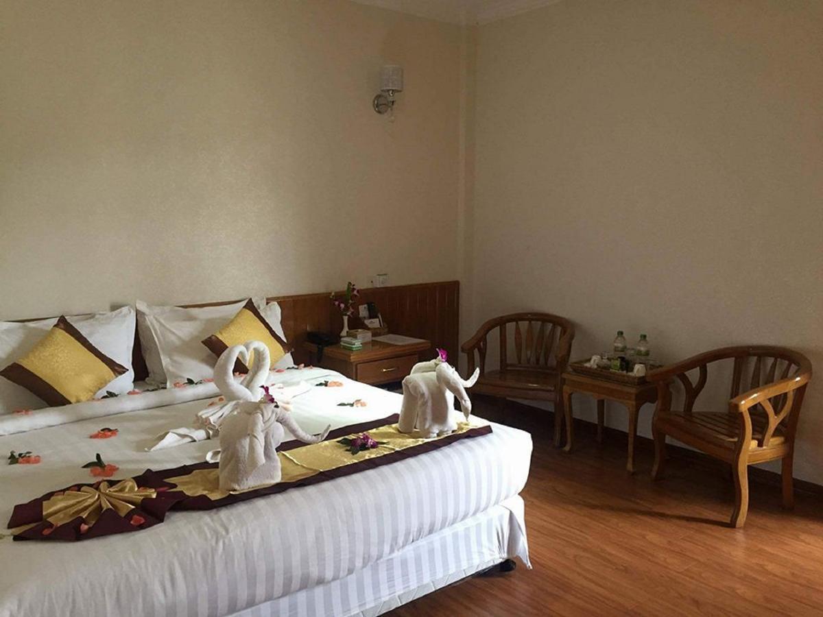 Hotel Rich Pyin Oo Lwin Eksteriør bilde