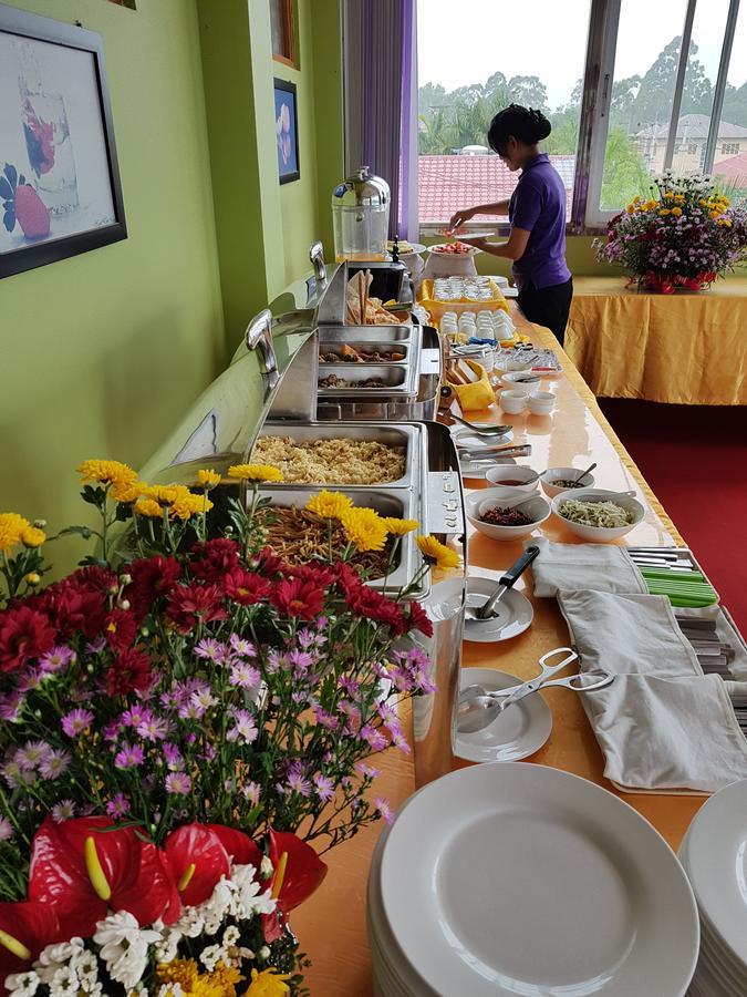 Hotel Rich Pyin Oo Lwin Eksteriør bilde